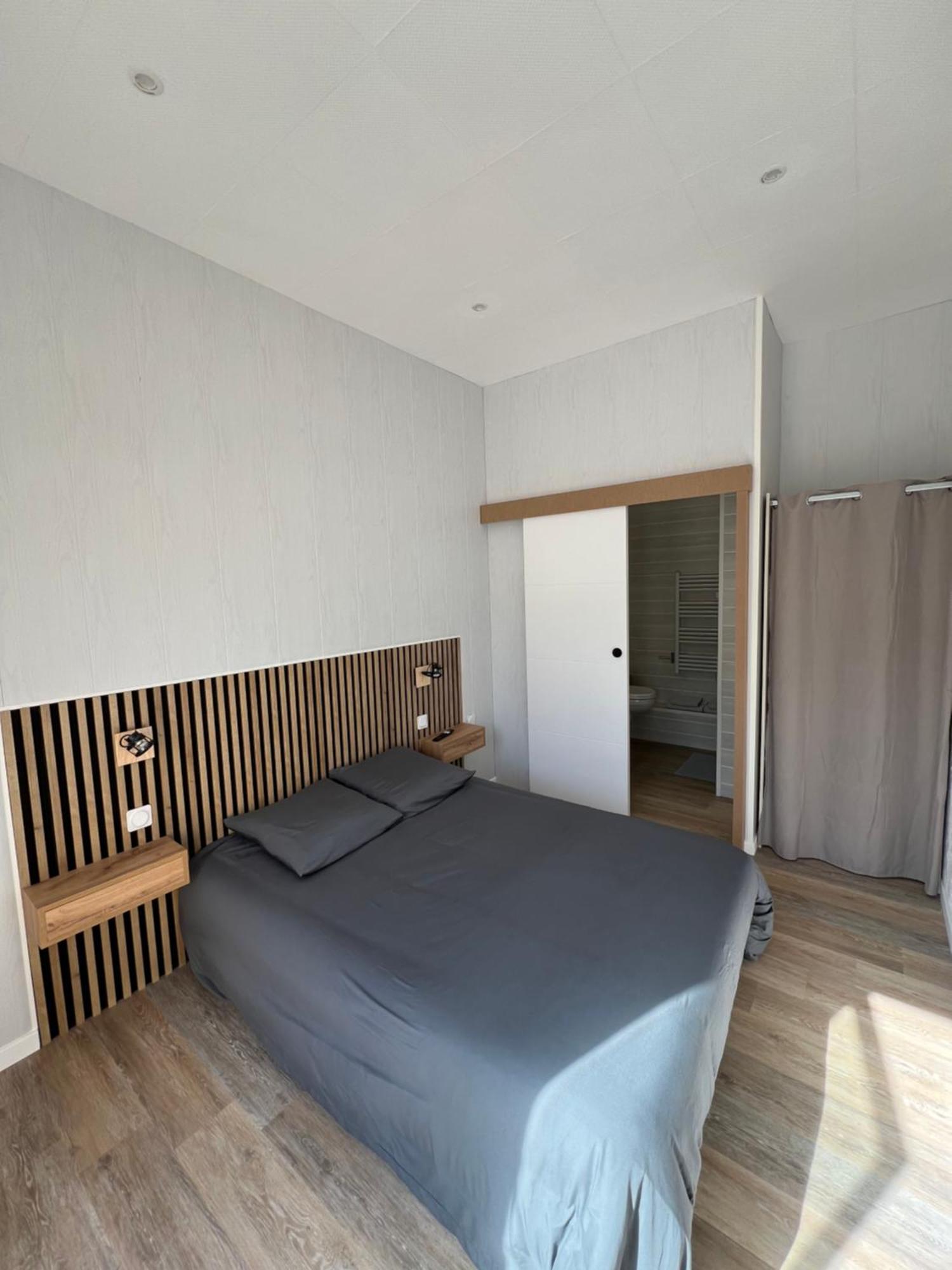 Hotel Complexe Les 4 Saisons Oust Zimmer foto