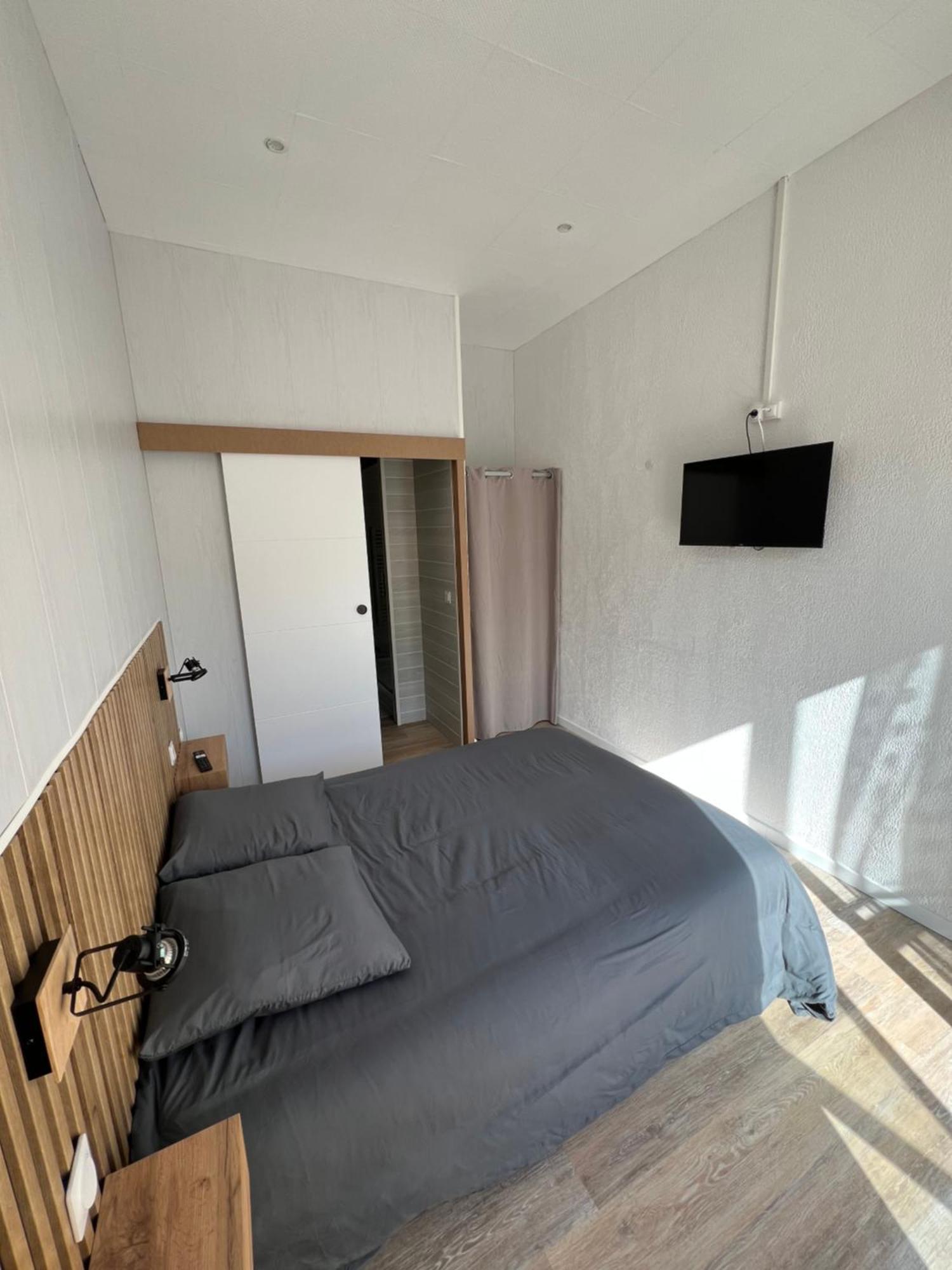 Hotel Complexe Les 4 Saisons Oust Zimmer foto